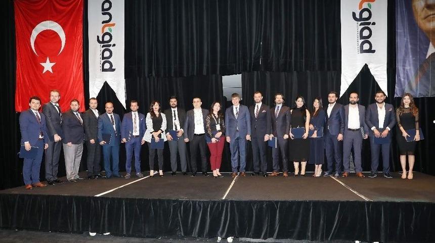 Türel’den, Konyaaltı’ndan Kundu’ya Uzanan Bisiklet Yolu Müjdesi