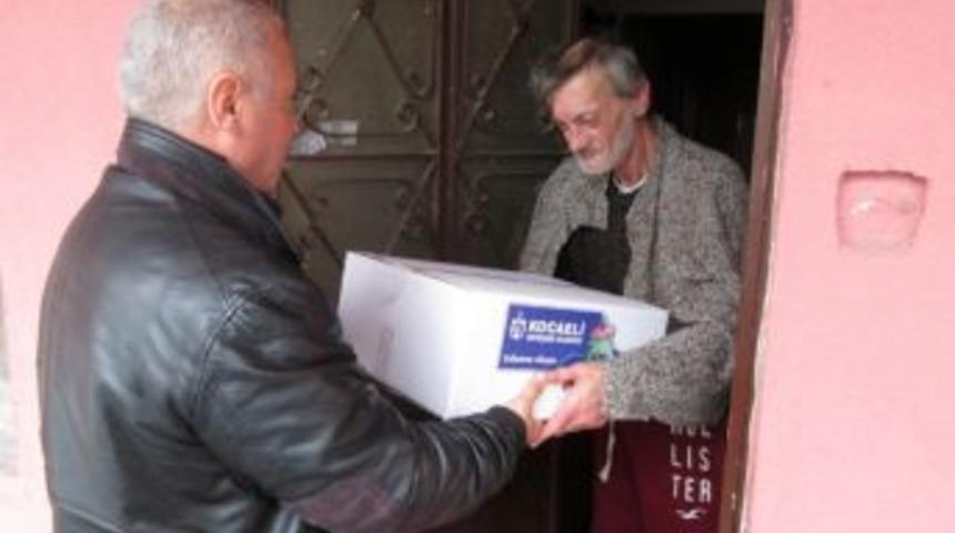 B&uuml;y&uuml;kşehir, İhtiya&ccedil;lı Vatandaşlara Yemek Sağlıyor