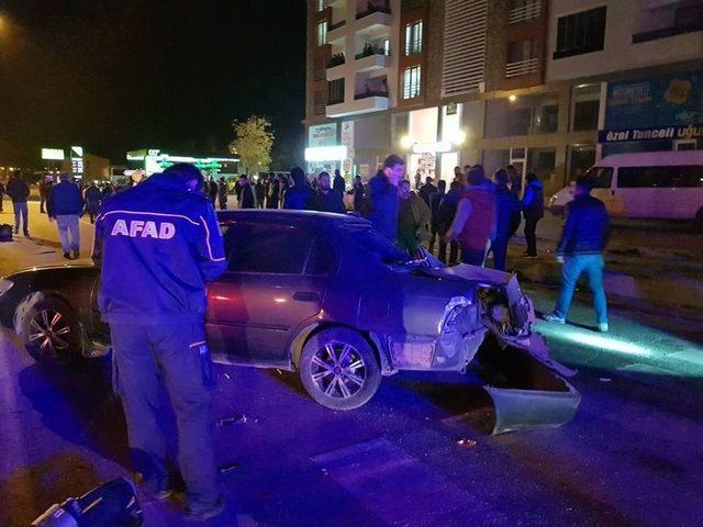 Tunceli’de Trafik Kazası: 2 Yaralı