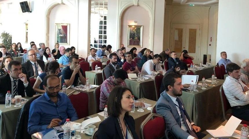 M&uuml;steşar &Ouml;zt&uuml;rk: "hava Kalitesini Daha İyi İzlemek Ve Denetlemek İ&ccedil;in Mevzuat G&uuml;ncellenebilir"