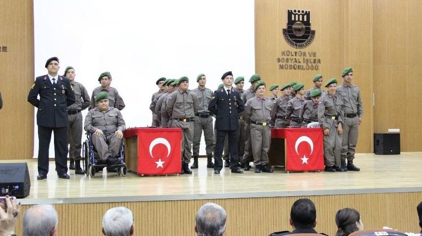 Karaman&rsquo;da Bir G&uuml;nl&uuml;k Askerlik Yapan 19 Engelli, D&uuml;zenlenen T&ouml;renle Yemin Etti