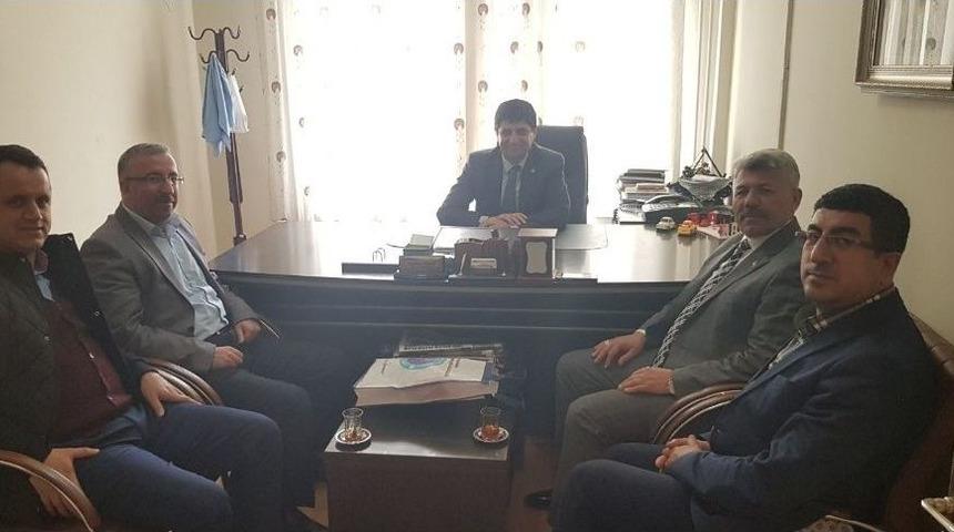 M&uuml;d&uuml;r &Ouml;zbilgi&ccedil; İle Başkan Aslan Bir Araya Geldi