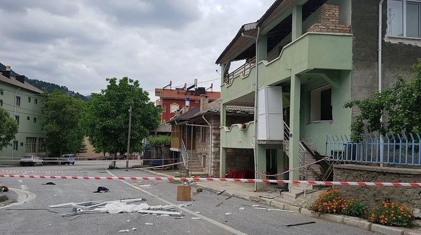 Mutfak T&uuml;p&uuml; Patladı: 1 Yaralı