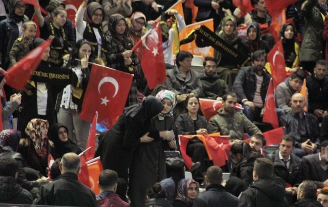 Cumhurbaşkanı Erdoğan&rsquo;ın Atkısını Aldı