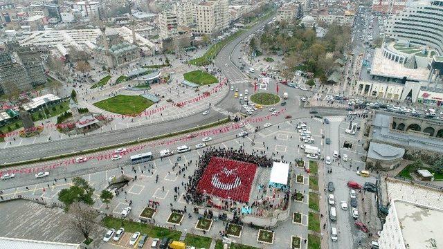 Kayseri’den Mehmetçiğe Bin Bayraklı Selam