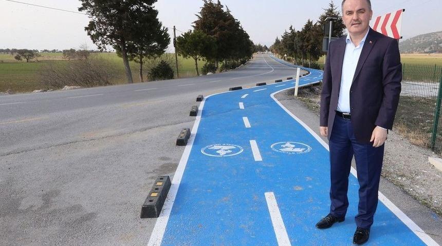 Akk&ouml;y-karahayıt Arası Yol Asfaltlandı