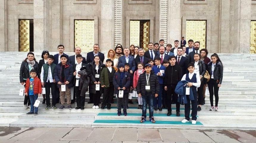 Tbmm İdare Amiri G&uuml;ndoğdu, Azerbaycanlı &Ccedil;ocuklarla Bir Araya Geldi