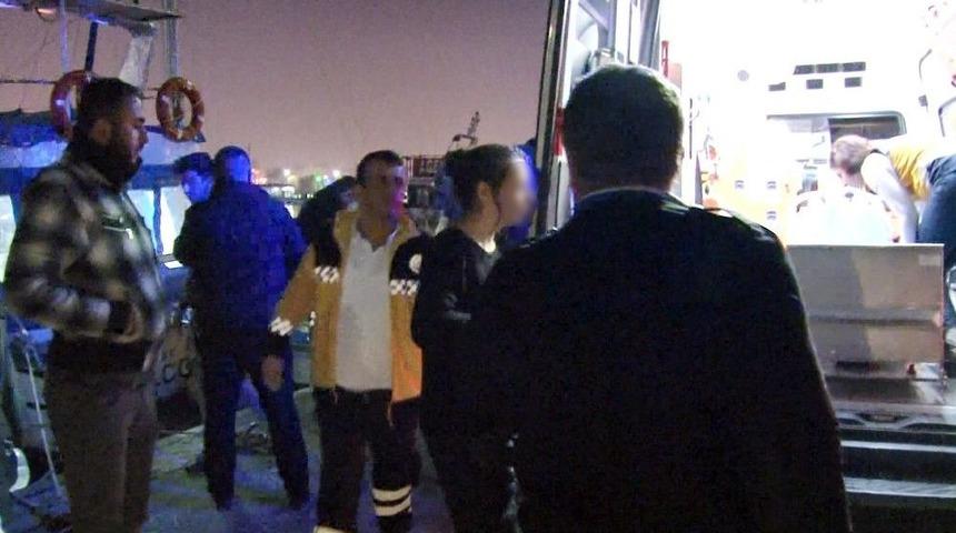 Kadınla Tartışan 17 Yaşındaki Kız Denize Atladı