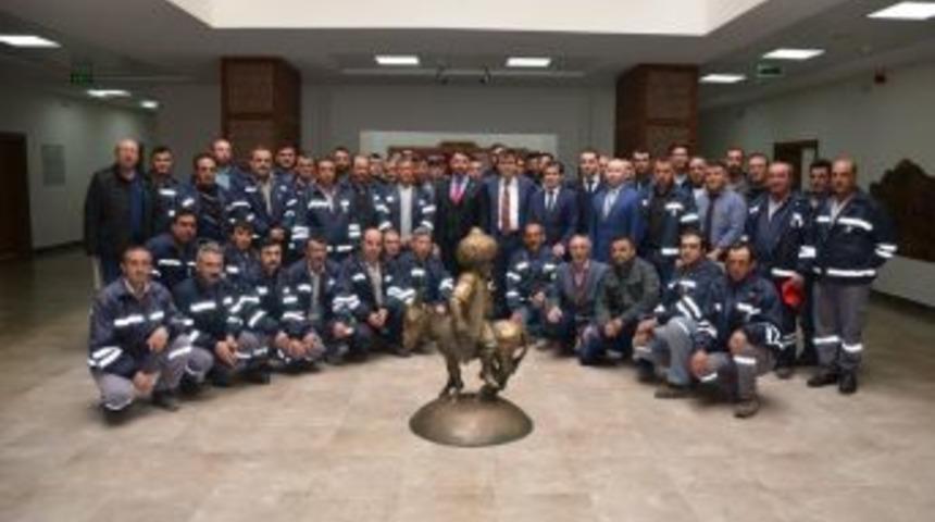 Sivrihisar Belediyesi Taşeron İş&ccedil;ilerin Sınavını Ger&ccedil;ekleştirdi