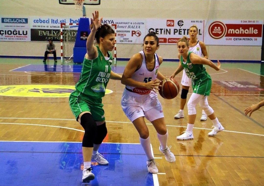 T&uuml;rkiye Kadınlar Basketbol Ligi: Edremit Bld. G&uuml;respor: 73 - Bursa Bşb. Budo: 63