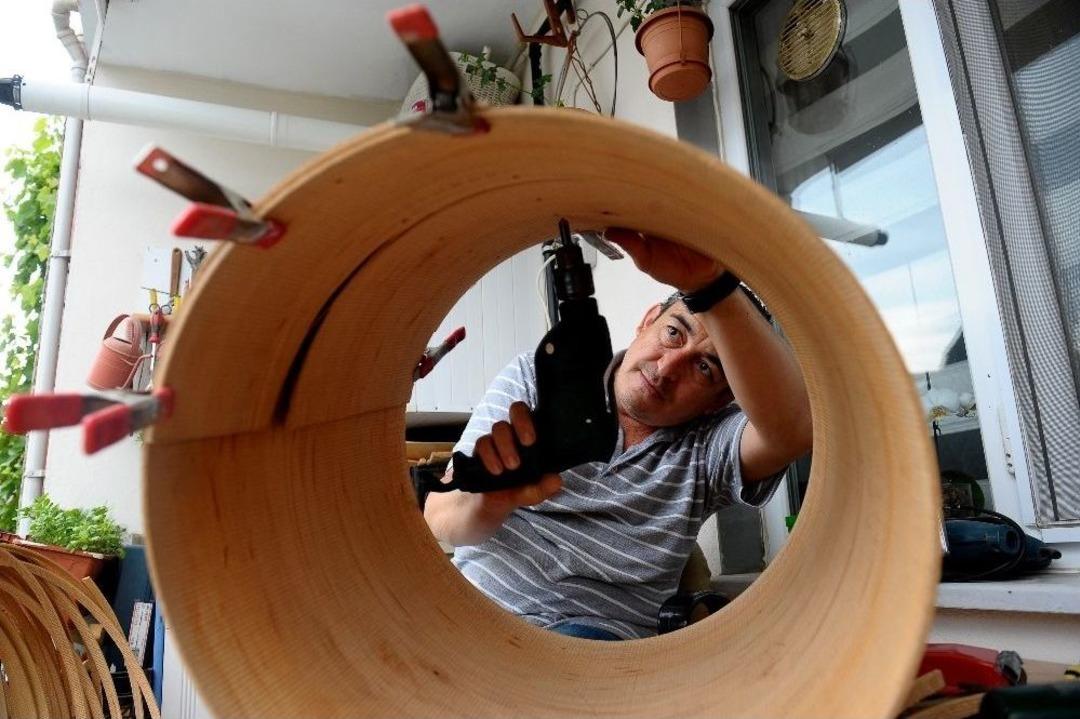 (&ouml;zel Haber) Ramazan Davullarını Balkonda Yapıyor