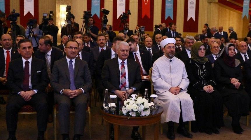 Başbakan Yardımcısı Bozdağ: "bazı &Ccedil;evreler Dini G&uuml;veni Yıkmak İ&ccedil;in Planlı &Ccedil;alışmalar Yapıyor"