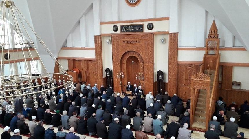 Mehmet&ccedil;ik Vakfından Şehitler İ&ccedil;in Mevlit