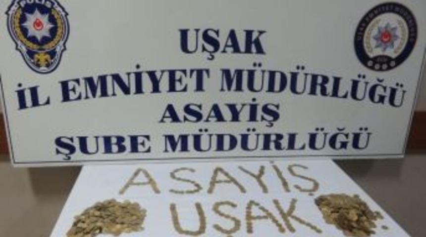 Uşak&rsquo;ta Altın Dolandırıcılığı Yapan 5 Kişi Yakalandı