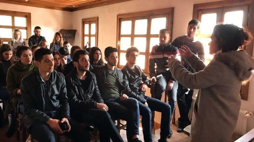 Buldan&rsquo;daki Tarihi Beyler Konağı&rsquo;nda İlk Ders Yapıldı