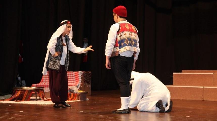 K&uuml;&ccedil;&uuml;k&ccedil;ekmece&rsquo;de &Ouml;zel &Ccedil;ocuklardan &Ouml;zel Performans