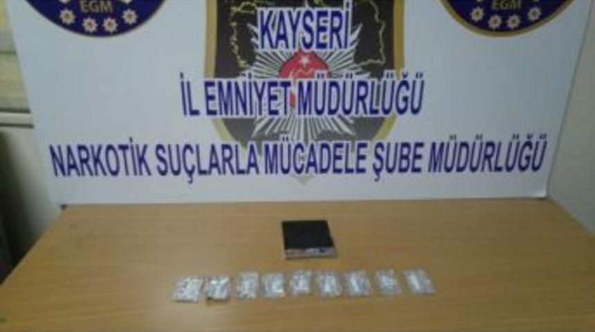 Zehir Tacirine G&ouml;zaltı