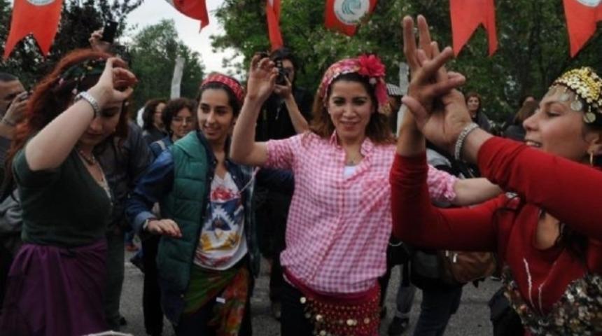 Bu akşam Hıdırellez kutlanacak! Hıdırellez'de neler yapılır, nasıl dilek tutulur?