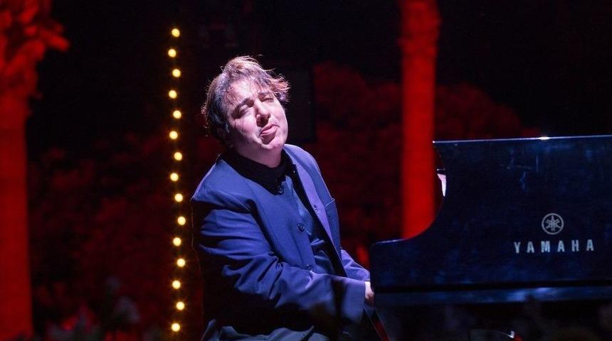 Antalya&rsquo;da Fazıl Say R&uuml;zg&acirc;rı