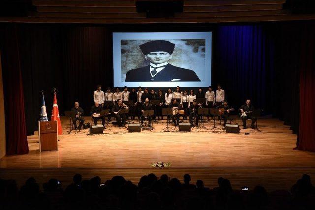 Anadolu Üniversitesi’nde Çanakkale Şehitleri Anıldı