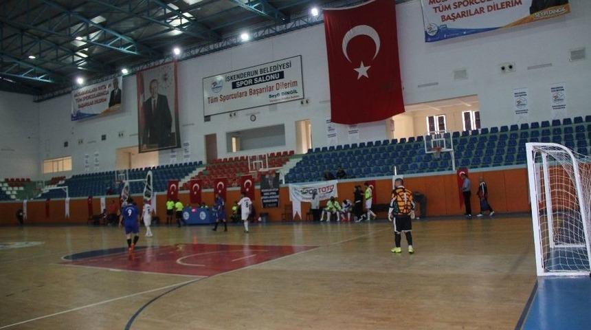 G&ouml;rme Engelliler Futsal Şampiyonası Heyecanı Devam Ediyor