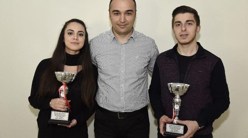 2018 Yılının İlk Kupası Bilardo Takımı&rsquo;ndan