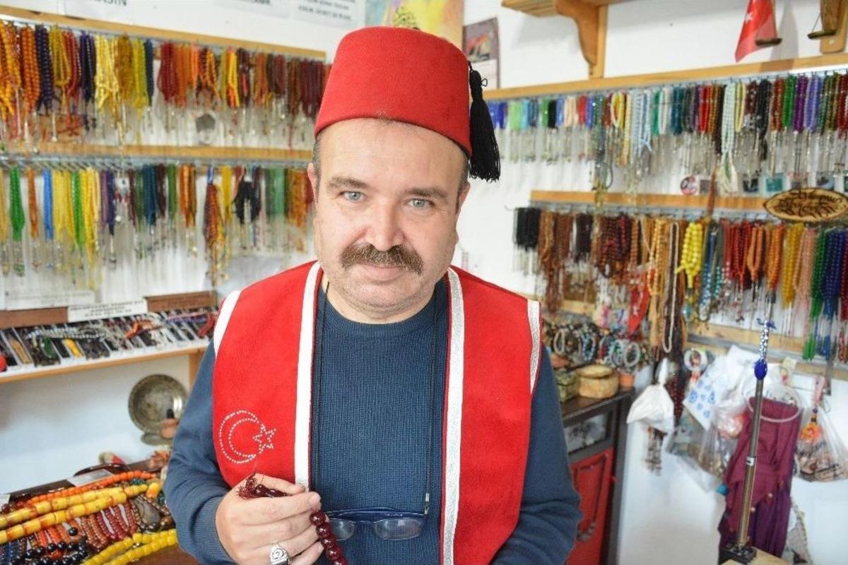 (&ouml;zel Haber) 200 Yıllık Tespihten T&uuml;rkiye&rsquo;de &Uuml;&ccedil; Tane Var