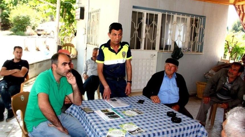 Sarıg&ouml;l&rsquo;de &Ccedil;ift&ccedil;ilere Trafik Ve Tarım Ekipmanı Kullanımı Eğitimi