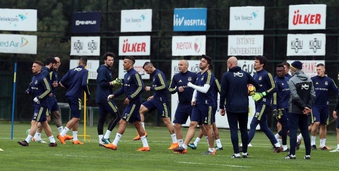 Fenerbah&ccedil;e Derbi Hazırlıklarını Tamamladı