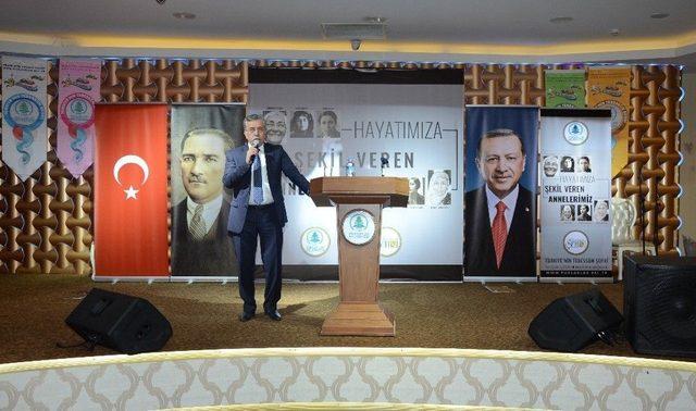 Başkan Çetin, Şehit Ve Gazi Annelerini Kahvaltıda Ağırladı