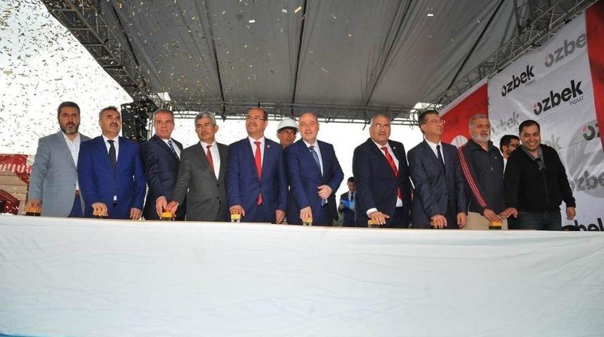 Kadirli&rsquo;de 24 Derslikli Okulun Temeli Atıldı