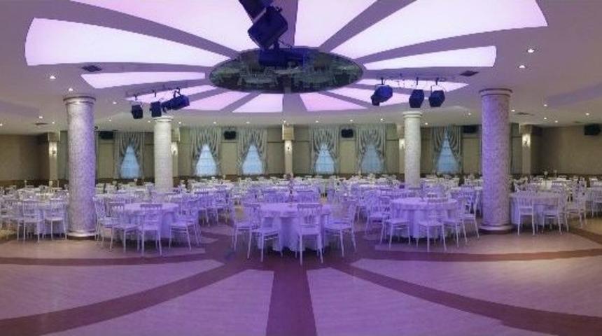 Yenimahalle Belediyesinden Modern Düğün Salonları
