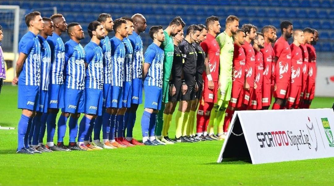 Spor Toto S&uuml;per Lig: Kasımpaşa: - Antalyaspor: (ma&ccedil; Devam Ediyor)