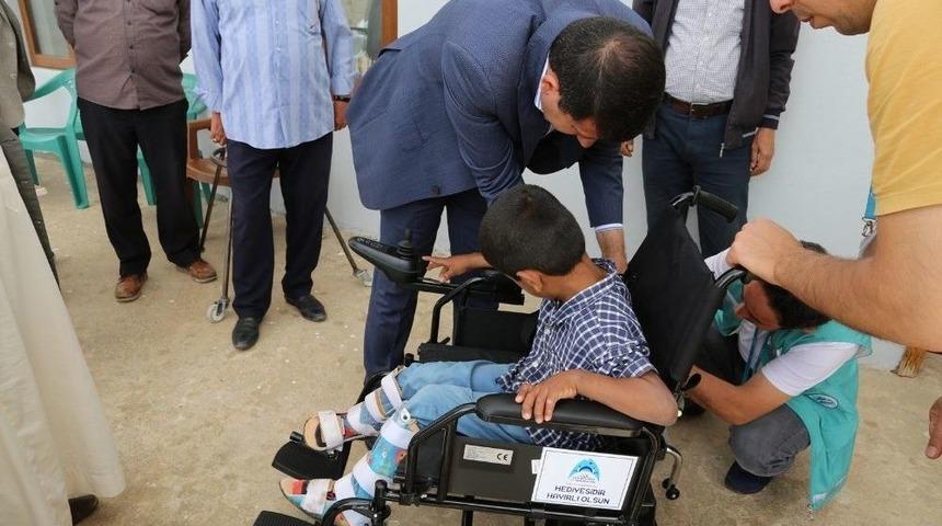 Sosyal Medyada G&uuml;ndeme Gelen Engelli Vatandaşa Yardım Eli