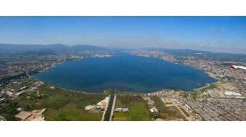 İzmit K&ouml;rfezine 6 Bin Balık Bırakılacak