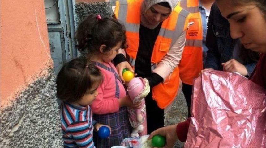 &ldquo;oyuncaksız &Ccedil;ocuk Kalmasın&rdquo; Projesi Y&uuml;z G&uuml;ld&uuml;r&uuml;yor