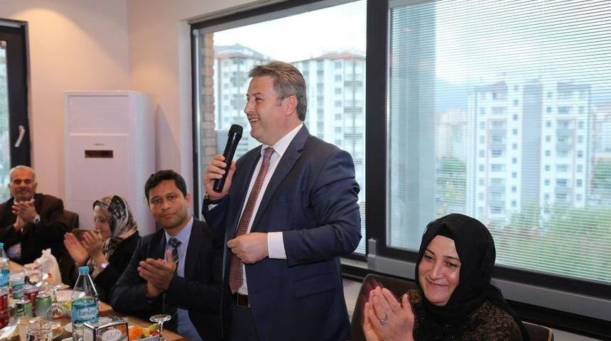 Başkan Palancıoğlu&rsquo;dan &Ccedil;&ouml;lyaklılara Destek