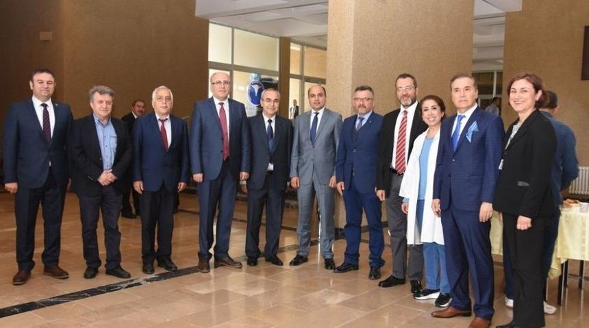 İlk Defa Bir Devlet &Uuml;niversitesinde Yapılıyor