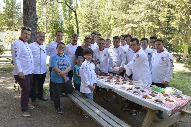 Büyükşehirden Çocuk Evleri’nde Kalan Çocuklar İçin Piknik