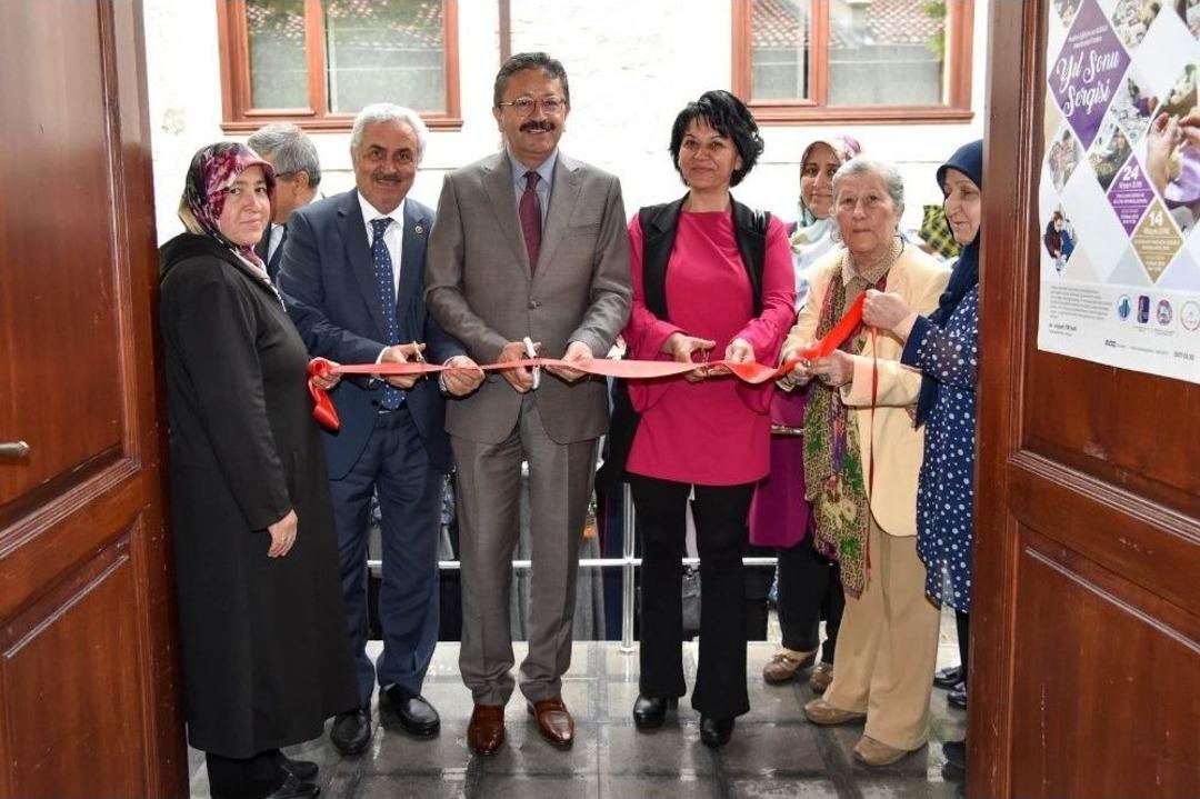 Ulucanlar&rsquo;da &ldquo;anne&rdquo; Konulu Resim Sergisi