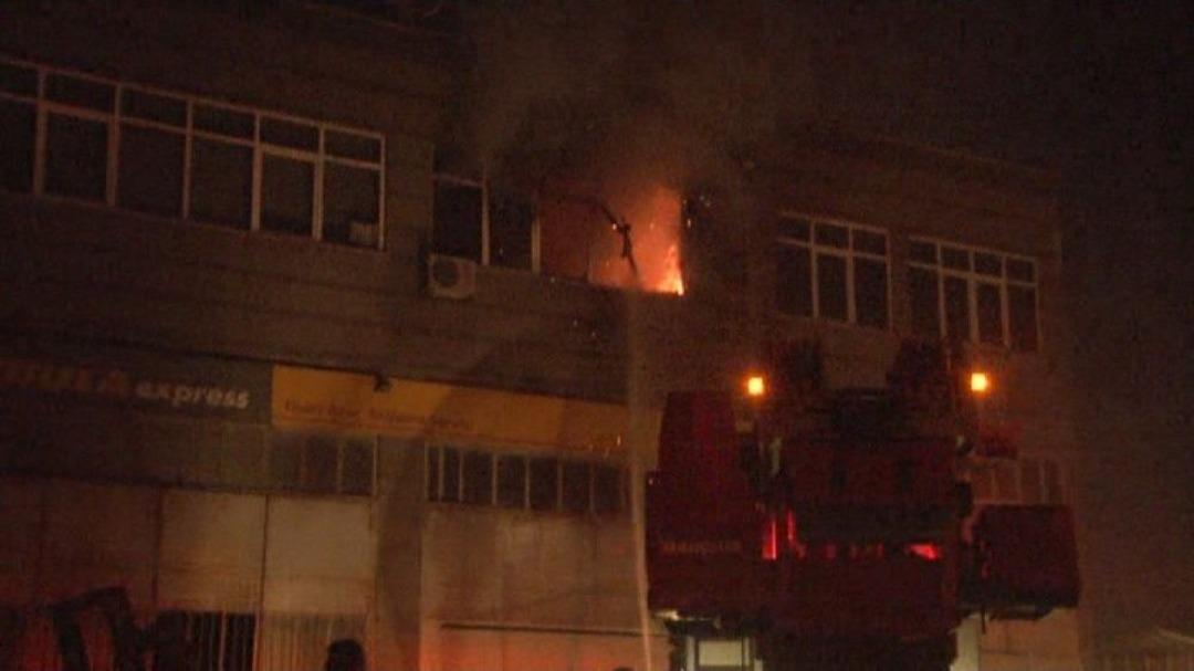 Konya&rsquo;da Benzinlik Yazıhanesinde &Ccedil;ıkan Yangın Korkuttu