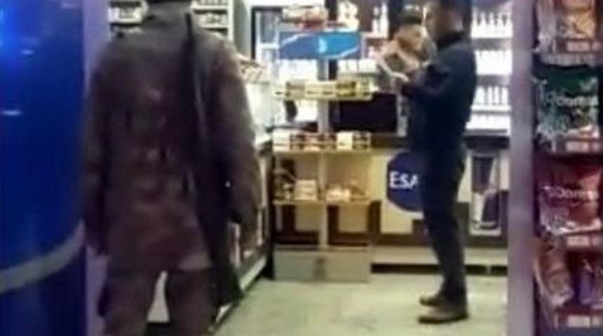 Jandarma Kumar Oynatanlara G&ouml;z A&ccedil;tırmıyor