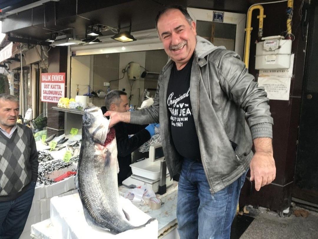 Karadeniz&rsquo;den 25 Kiloluk Levrek &Ccedil;ıktı