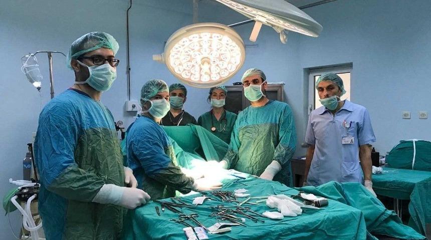 Devlet Hastanesi&rsquo;nde İlk Neşter Vuruldu