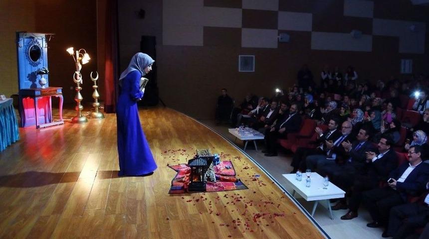 Kur&rsquo;an B&uuml;lb&uuml;lleri Yarıştı