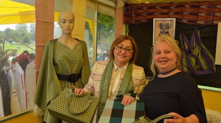 Sarayların Kumaşına Yeni Ve Modern Tasarım