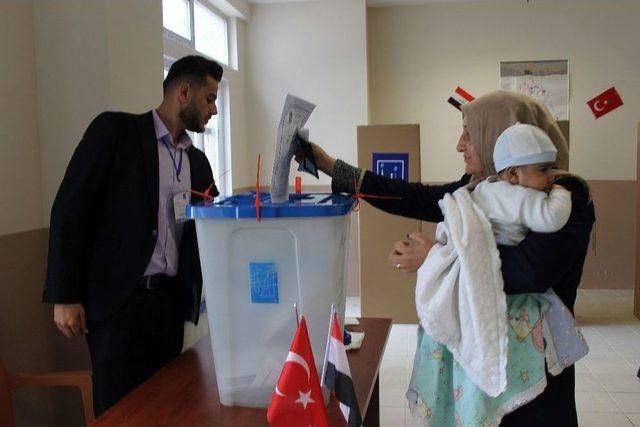 Iraklı Göçmenler Yalova’da Sandık Başına Gitti