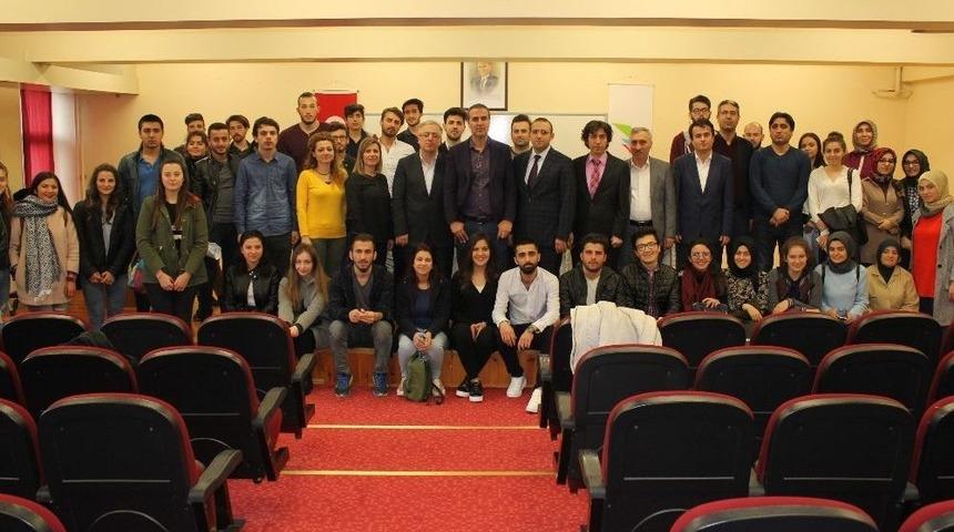 T&uuml;rkiye&rsquo;nin Etki Sahası Başlıklı Konferans Ger&ccedil;ekleştirildi