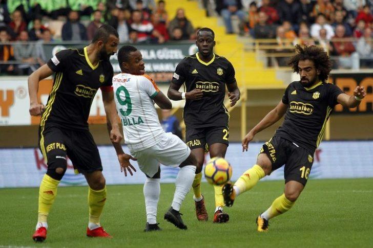 Süper Lig: Alanyaspor: - Evkur Yeni Malatyaspor: (ilk Yarı) G2