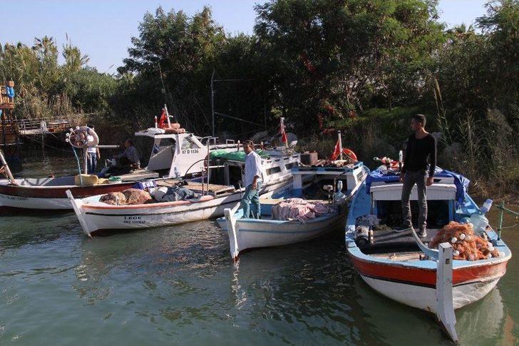 Belekli Balıkçılar 15 Gündür Denize Açılamıyor G5